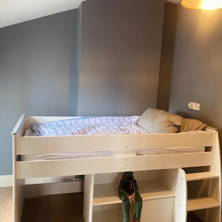 3 Bed House In Sleeps 9 בית נופש קילדייר