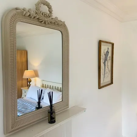 3 Bed House In Sleeps 9 With Parking Ferienhaus *
